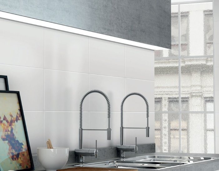 Kerabo wit mat 25x50 wandtegels